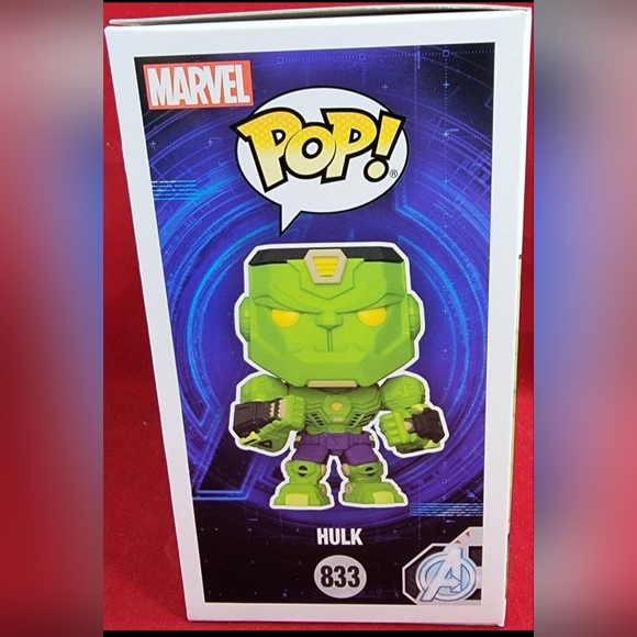 Hulk funko exclusive # 833 (nib) Brand new glow in the dark hulk funko. - Picture 8 of 9